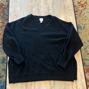 H&M women’s black  V‎ Neck Sweater oversized XXL